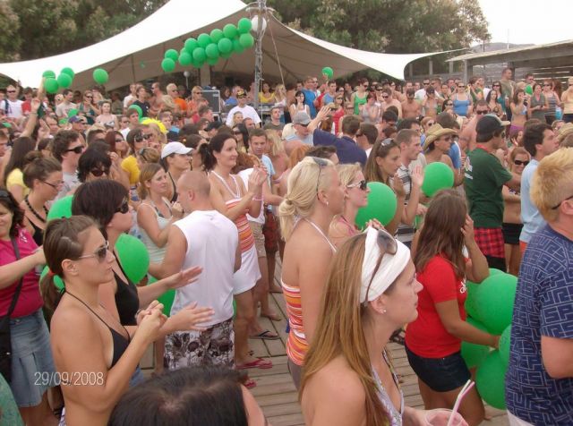 i/Kranj/Absolvent08/10-BeachParty/absolvent 2193.jpg_640.jpg